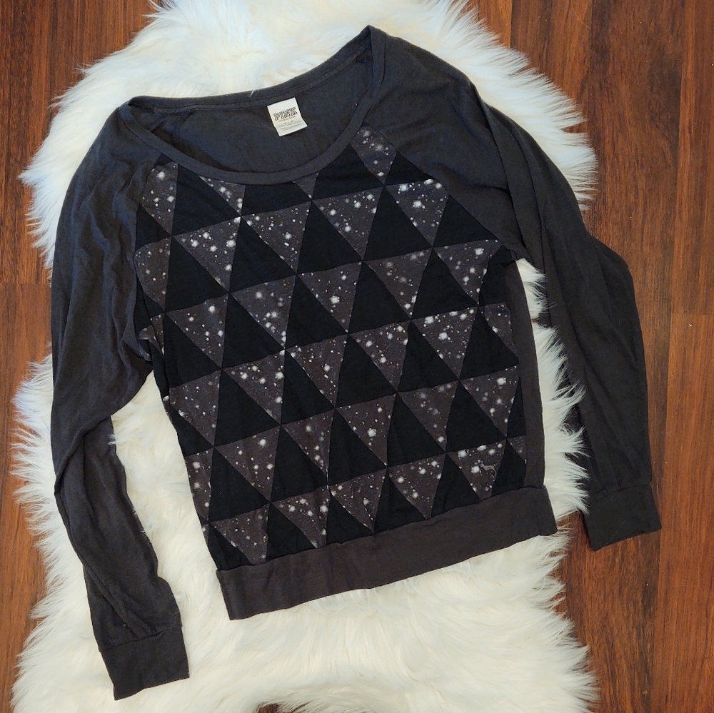 PINK Victoria's Secret Geometric Galaxy Print Long Sleeve T-shirt